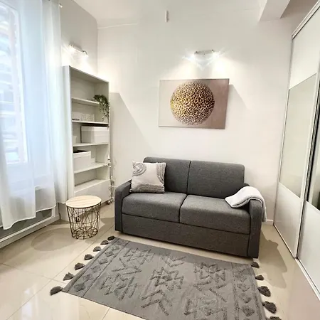 Apartment Les Pins Pinede Sector - 2 People Juan-les-Pins